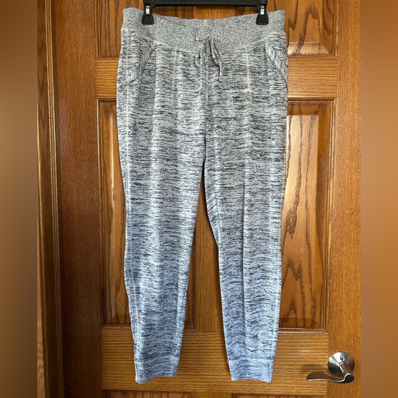 Athleta joggers - Picture 1 of 8